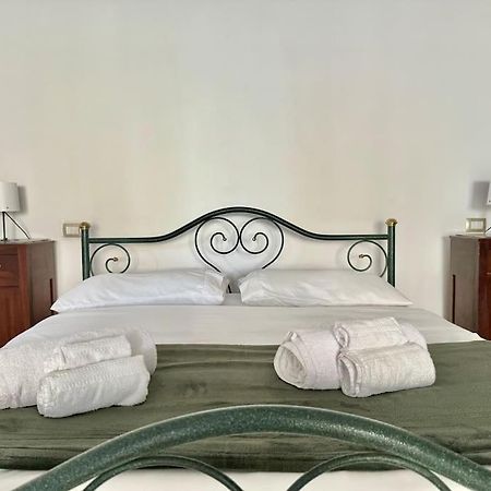Апартаменты Casa Nel Verde - 4 Posti Letto Кьяравалле Экстерьер фото