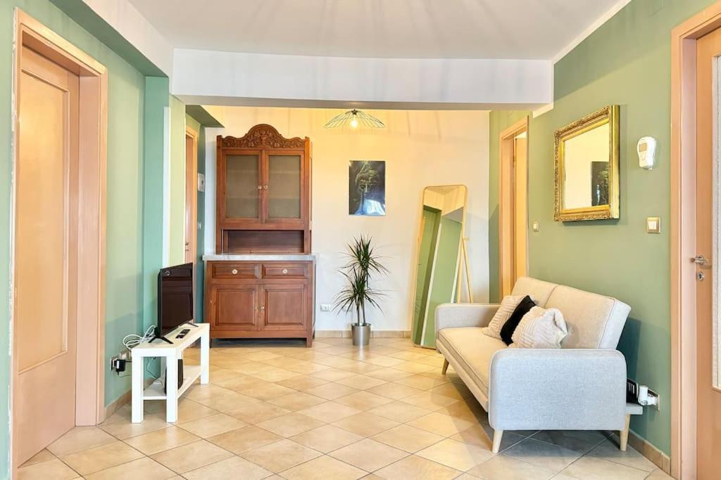 Апартаменты Casa Nel Verde - 4 Posti Letto Кьяравалле Экстерьер фото